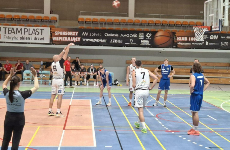 Team-Plast KK Oleśnica nie zwalnia tempa – piąta wygrana z rzędu!